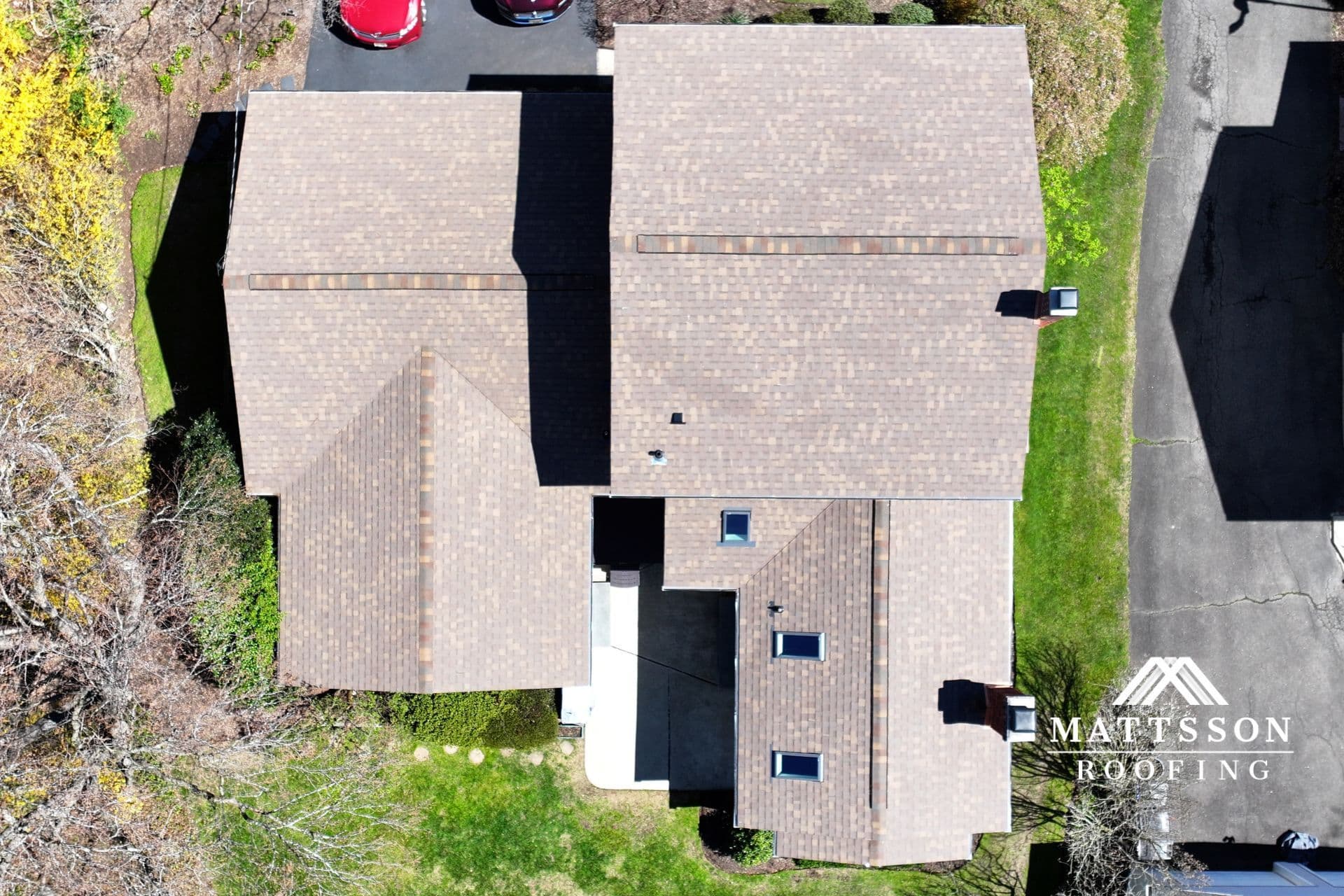 workers installing home siding